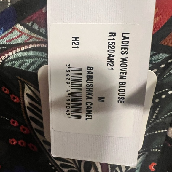 Molly Bracken NWT Colorful Floral Paisley Print Peplum Blouse Size M - Picture 2 of 6